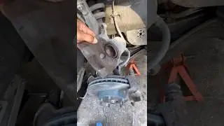 I’m the fastest brake changer in the south! #automobile #florida #diy #honda #cars