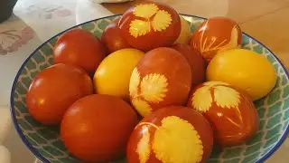 Крашу пасхальные яйца как научила меня моя бабушка