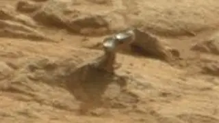 Large Object Found on Mars! NASA releases images of Planet Mars! Mars Rover Curiosity!