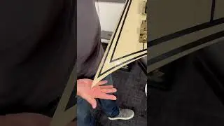 Unboxing a Super Rare 1983 Jackson RR Short Wing Randy Rhoads Guitar! 