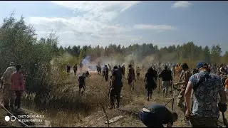 Сотні чорних археологів заполонили Конча Заспу