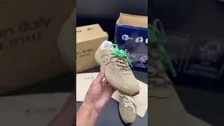 New Balance x Miu Miu 530 'Ecru'