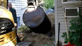 Oil tank