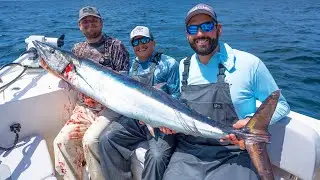 Chasing Massive Wahoo Offshore! (High Speed Trolling)