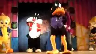 MY FRIEND IN THE LOONEY TUNES DANCE OFF SHOW AS BEYONCE