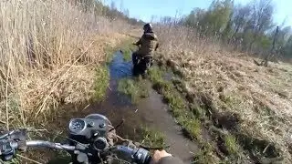 Minsk X 250 и Восход 350 Апрельский продубас утопил мотик в луже Часть 1