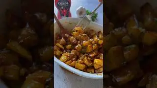 Sweet & Spicy Garlic Parmesan Potatoes