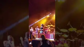 En Vogue: Hold On
