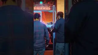 hold the door 