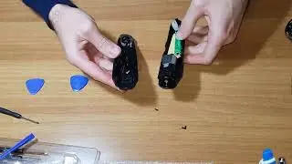 Teardown Taglia barba Remington G3