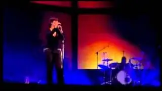 Elisa - Dancing [Soundtrack 96'-06' Live in Milan] (Traducción en Español)
