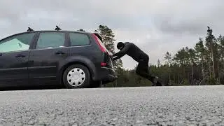 Expedition training. Car pushing