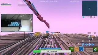 Meet the next FaZe Sway, The 13 Year Old Fortnite Pro With One Handed