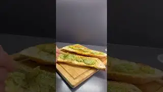 Sandwich 🥪 me pesto me pule. #shortsvideo