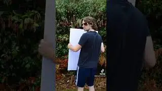 Painting Elvis 