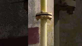 Что должно быть, резина или паронит?