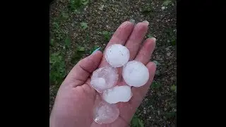 Сильная гроза с крупным градом в Кореновске