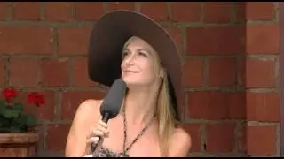 Thea Gill (Lindsay in 