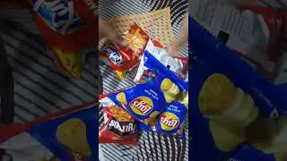 Lays and kurves chat😋 #asmr #asmrfood #shorts #asmreating