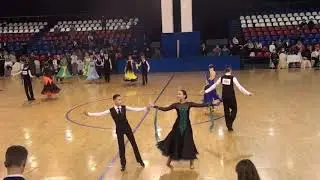С класс Юниоры 1 1/2 финала  стандарт