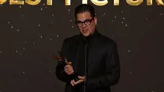 Best Picture Acceptance - Everything Everywhere All At Once