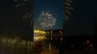 Парковый и высотный салют у ресторана Чайка.