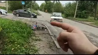 Велосипедиста отбросило на капот авто в Волжском