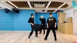 ☆• DanceRacha  - wow - Stray Kids •☆