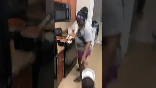 I just wanted a plate …😂🍽️