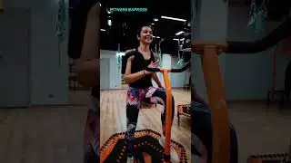 Юлия Каляканова ведёт мастер класс на семинаре Jumping Fit