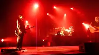 Flones vs Pudd and Dougie's manly voice :') - McFly - Oxford