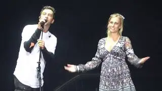 Tyler & Jenna announce they're expecting a baby - Twenty One Pilots - Ride - Lollapalooza