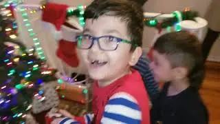 YANGI YILDA OILA DAVRASIDA... UZBEK QORBOBO BILAN :))