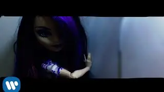 Melanie Martinez - Milk & Cookies (stop motion)