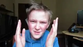Школьник рассказывает о том, что Земля плоская.