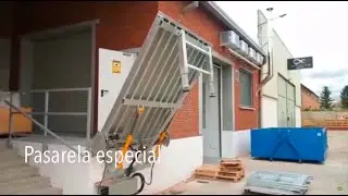 INKEMA - Pasarela de carga hidráulica con apoyos abatibles y barandillas extraíbles