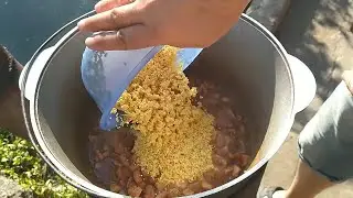 Кулиш\Кулеш старинный рецепт Украинской кухни приготовленный в казане на костре.
