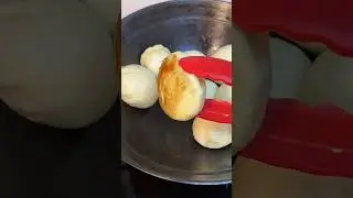 Asian street food 馒头