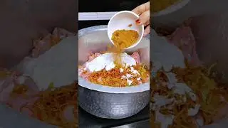 Chatpati Chicken Biryani Recipe #shortvideo #food #biryanirecipe #trendingshorts #pakeezakitchen