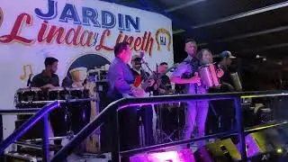 Lucho de sedas...solo mentiras en vivo