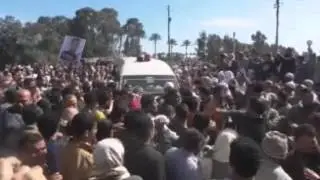 أخبار مصر | الآلاف يشيعون جثمان شهيد كفر الشيخ الاخير فى احداث سيناء