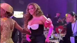 Beyoncé at Wearable Art Gala 2022 and announces her “Renaissance Tour”
