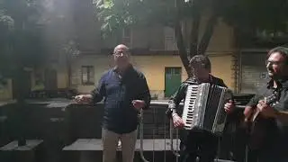 Svegliati amore   con Peppe Voltarelli