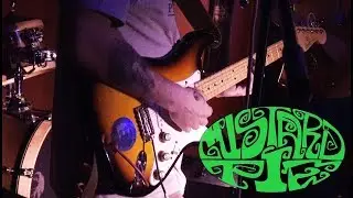 Live Music - Custard Pie - Annie [Don't Wear No Panties] (Erykah Badu) + James Brown (Custard Pie)