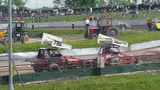 First dirt race at Northampton for F2 Stock cars