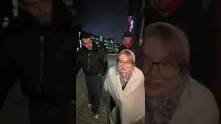 Сабина Хайрова Как стоят в очереди в Америке