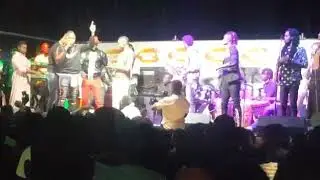 jally naya with sidiki on stage