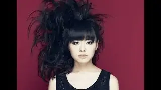 Hiromi The Trio Project performing 