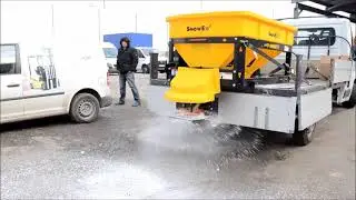 Пескоразбрасыватели SnowEx из полиуретана на Газель, УАЗ, Валдай