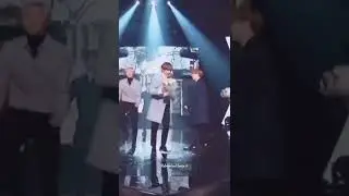 Our cute funny chaotic Taehyung dance😂🤣